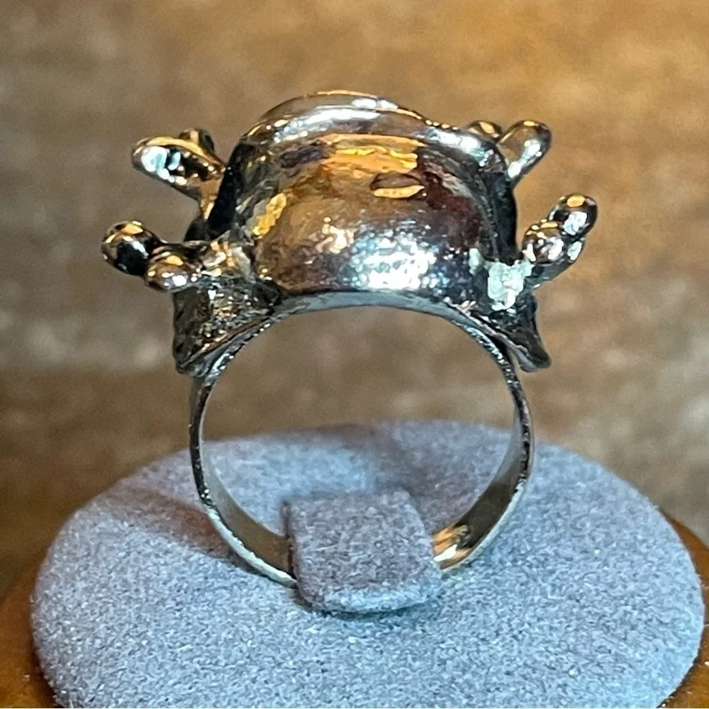 Adjustable Silver Tone Metal Skull & Bones Ring‎ Size 8-11